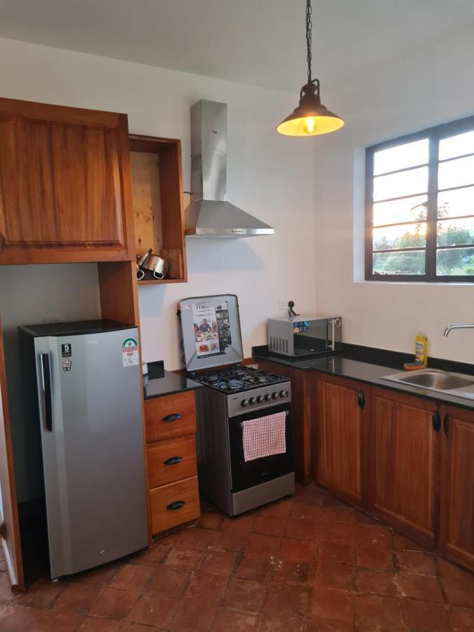 The Landing Nanyuki Cottages Экстерьер фото